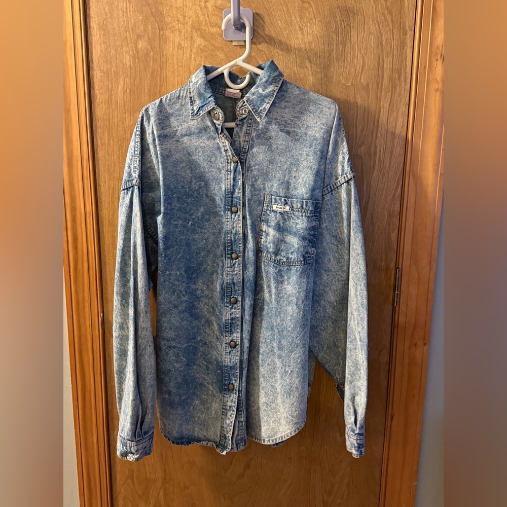 Vintage Dusted Denim White-Washed Shirt One Size 
80s